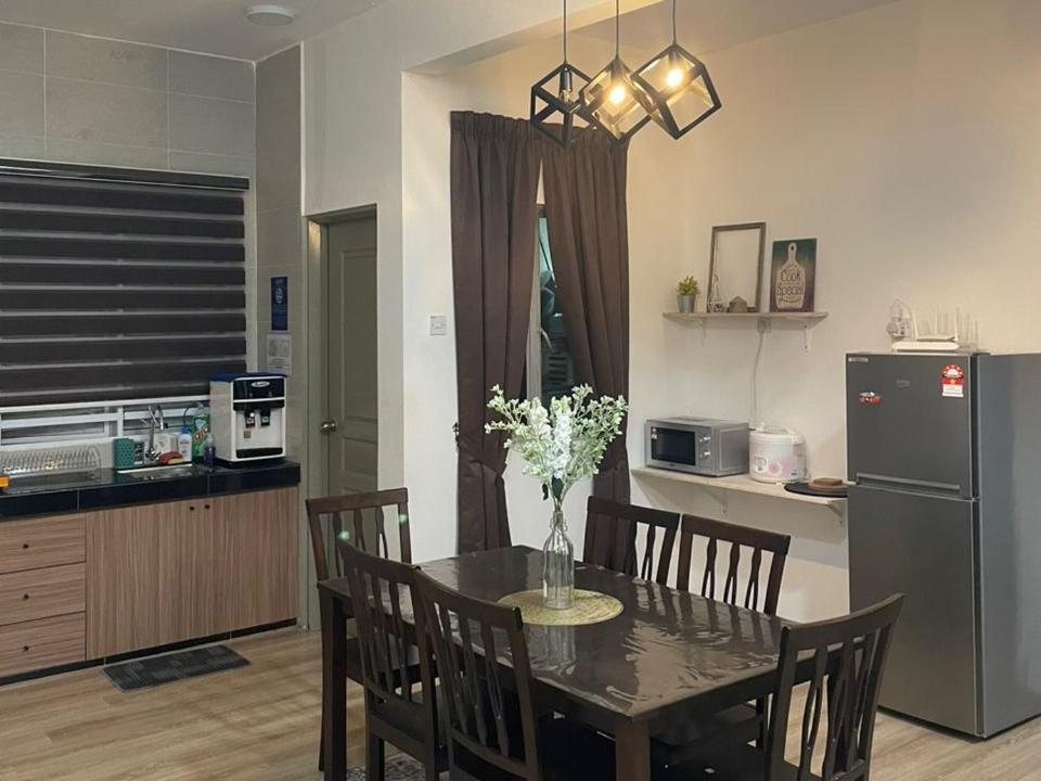 Barakah Sufi Homestay 3 Tanah Rata Buitenkant foto